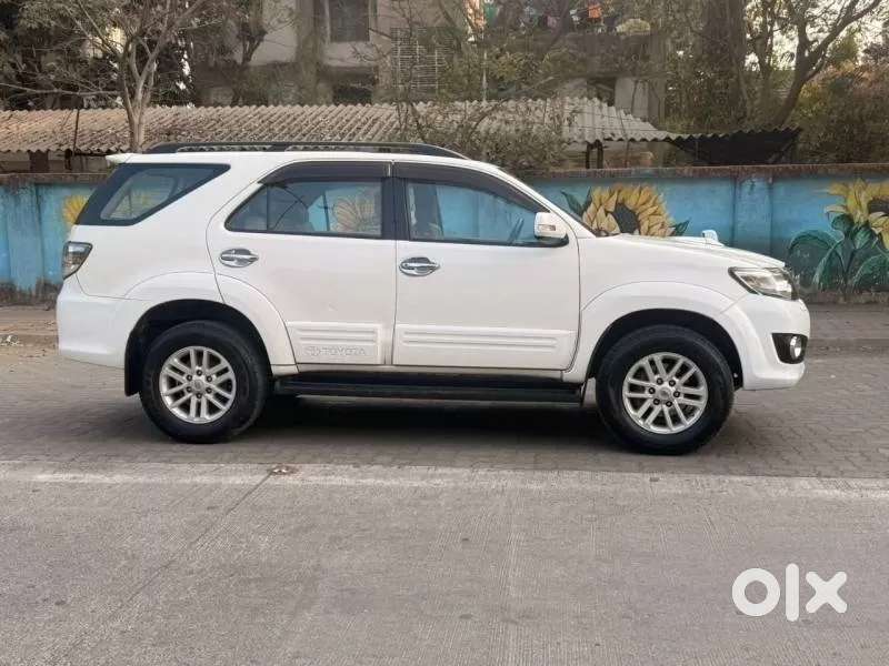 Toyota Fortuner, 2014, Diesel