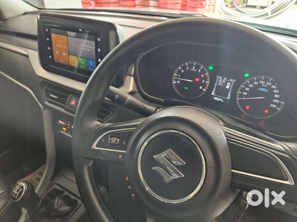 Maruti Suzuki Brezza 1.5 Vxi Smart Hybrid, 2022, Petrol