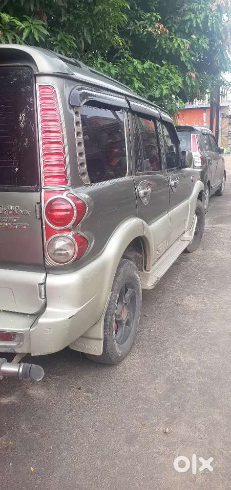 Mahindra Scorpio 2009 Diesel Well Maintained