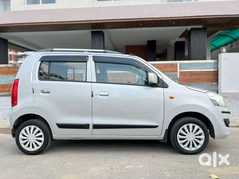 Maruti Suzuki Wagon R Vxi, 2015