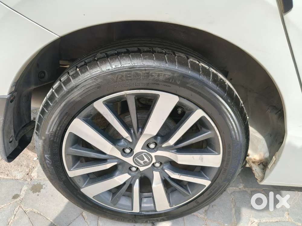 Honda City 5th Gen Vx Cvt (i-vtec) Bs6
