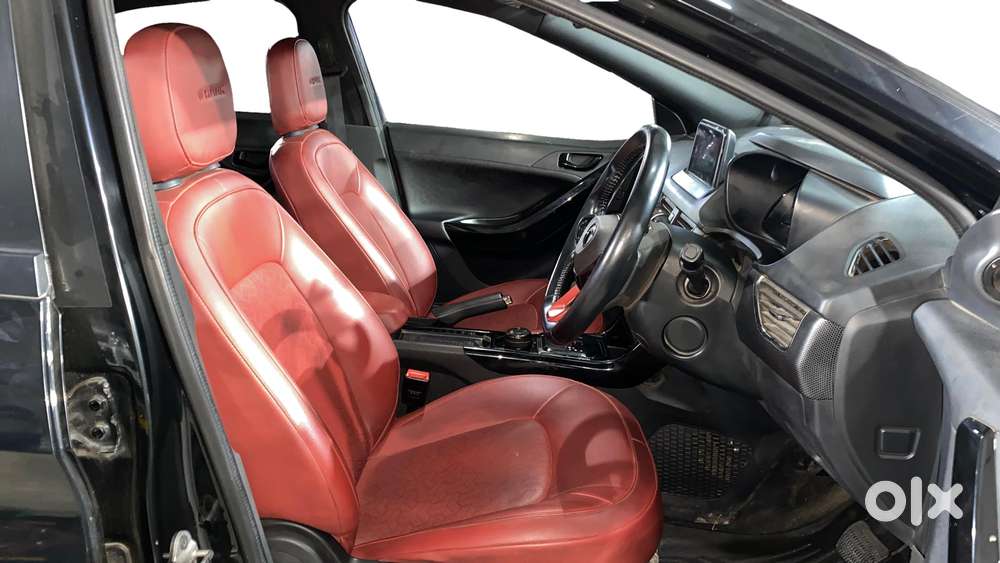 Tata Nexon 1.2 Revotron Xza Plus Luxs Red Dark Edition Amt, 2023, Pe..