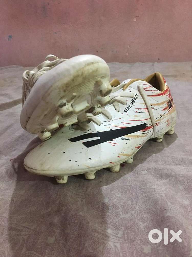 Olx nike cheap football shoes