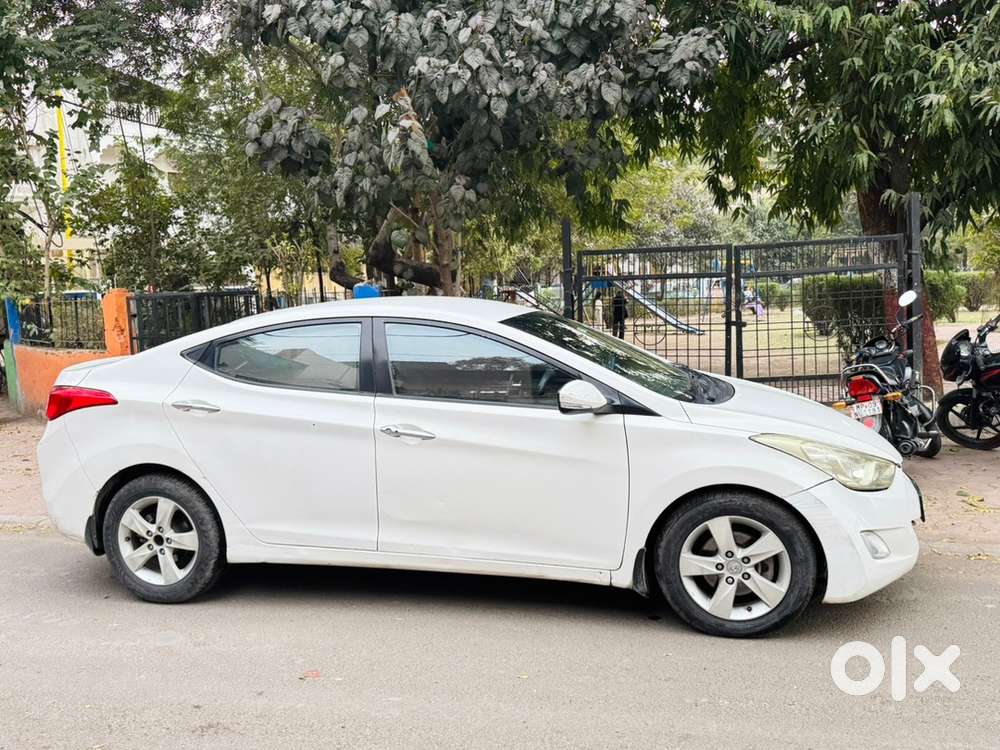 Hyundai Elantra Diesel Manual 2013