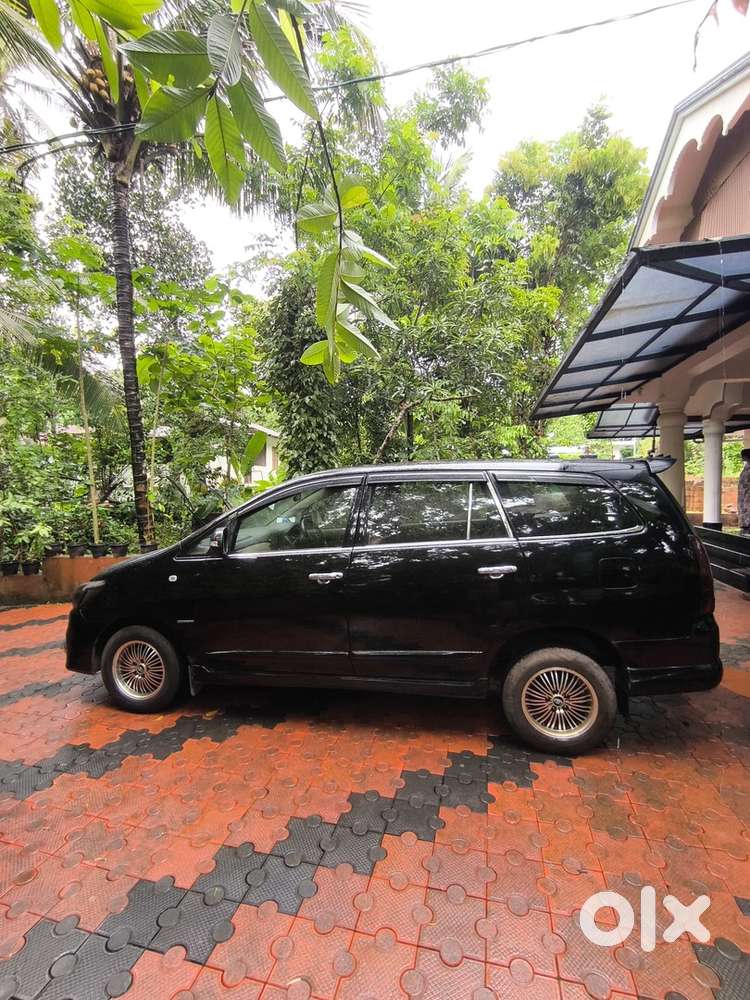 2015 Toyota Innova Manual Km Driven