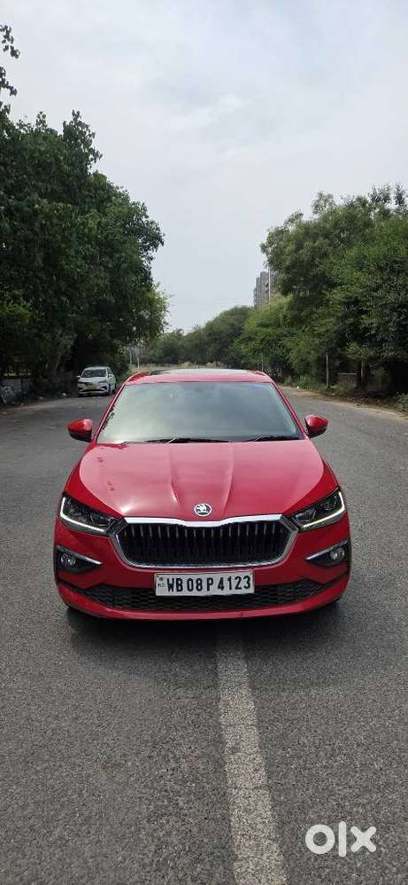 Skoda Slavia 1.0 Tsi Style At, 2023, Petrol