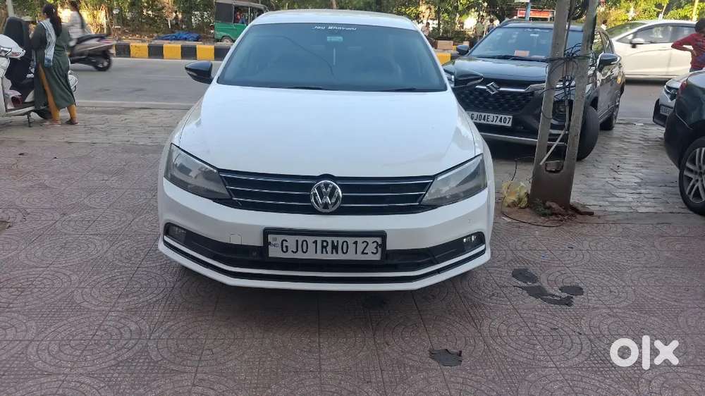 Volkswagen Jetta 2015 Diesel 130000 Km Driven, New Battery,  New Tyre