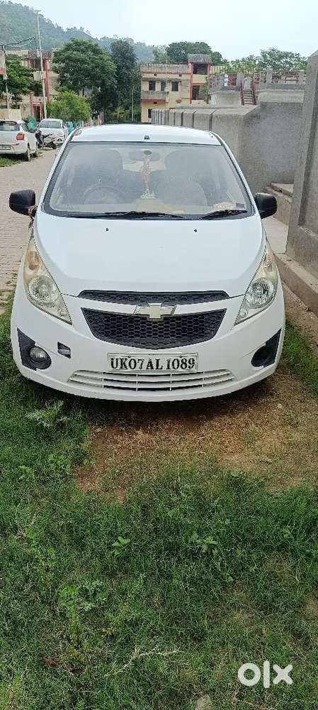 गाड़ी बहुत अच्छी है चली कम है अब तक गवर्मेंट Employee के पास ही रही है
