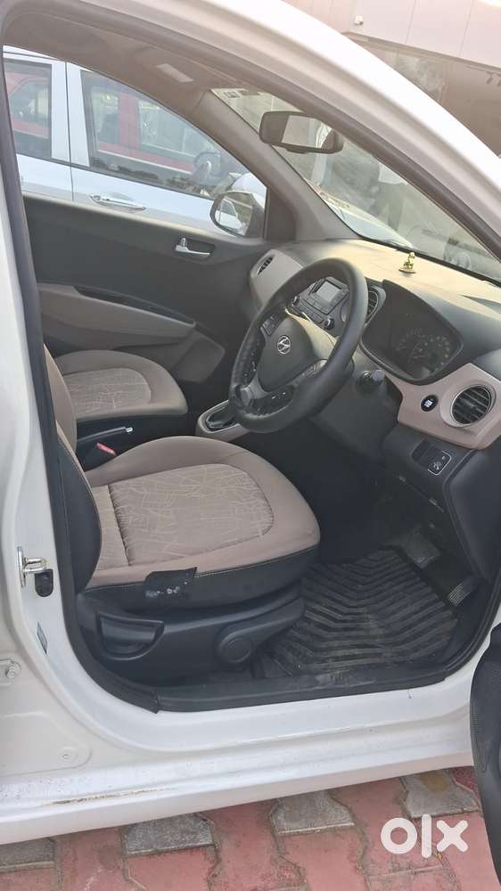 Hyundai Xcent, 2016, Petrol