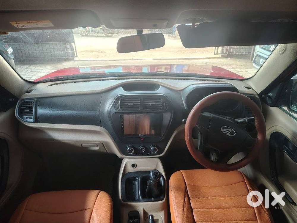 Mahindra Tuv 300 T6, 2019, Diesel