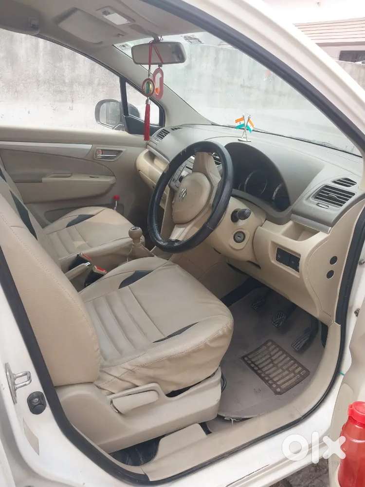 Maruti Suzuki Ertiga 2012 Diesel 97000 Km Driven