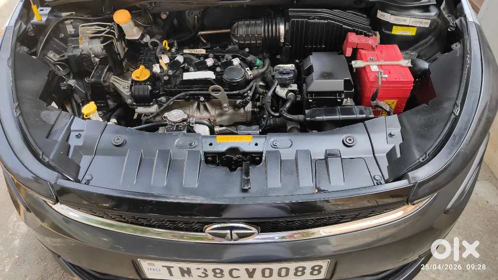 Tata Altroz 2020 Petrol Single Owner - Well Maintained Showroom Stock.