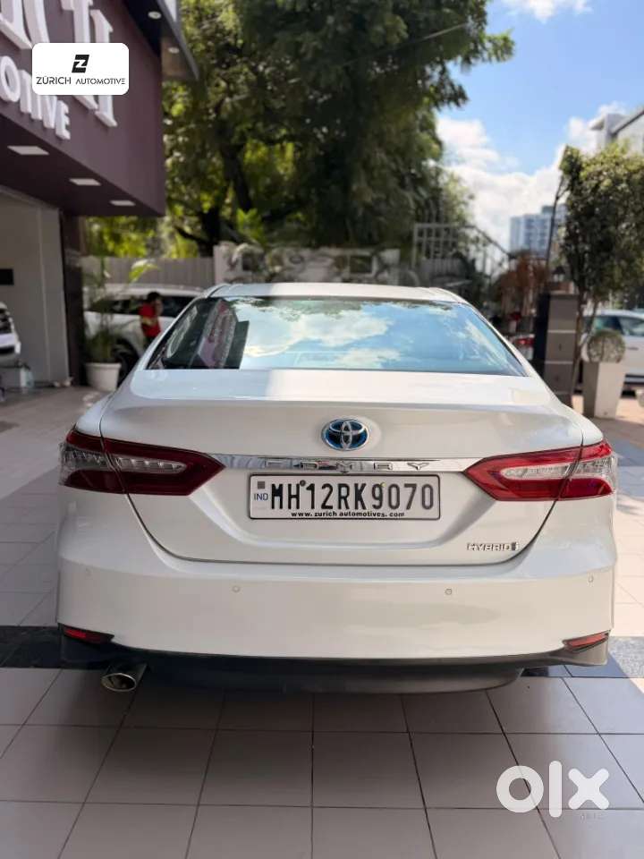 Toyota Camry Hybrid, 2019, Petrol