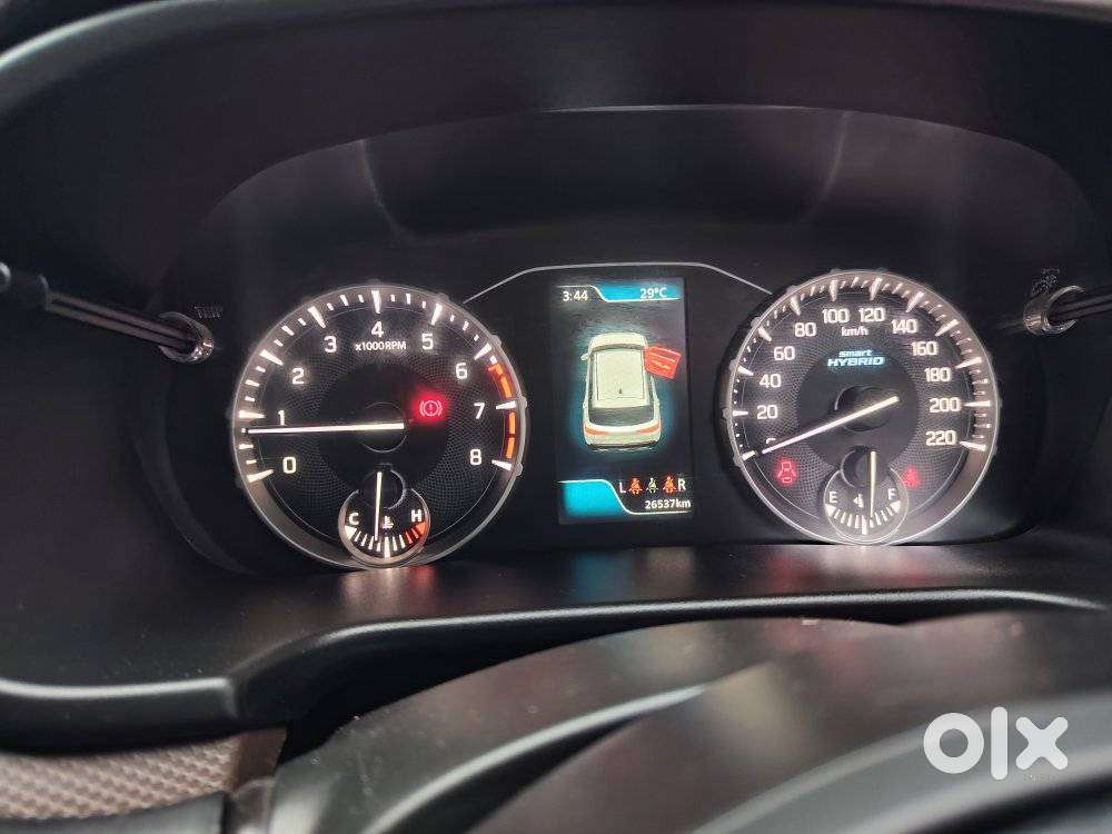 Maruti Suzuki Brezza 1.5 Zxi Smart Hybrid, 2024, Petrol