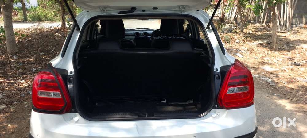 Maruti Suzuki Swift Vxi + Manual, 2020, Petrol