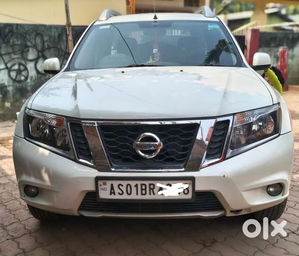 Nissan Terrano 2015 Diesel Well Maintained,very Less Running