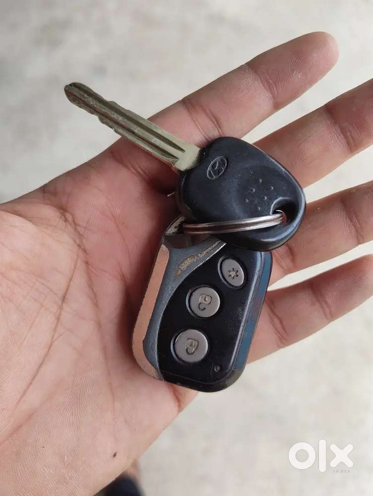 Hyundai Eon 2013 Petrol Well Maintained