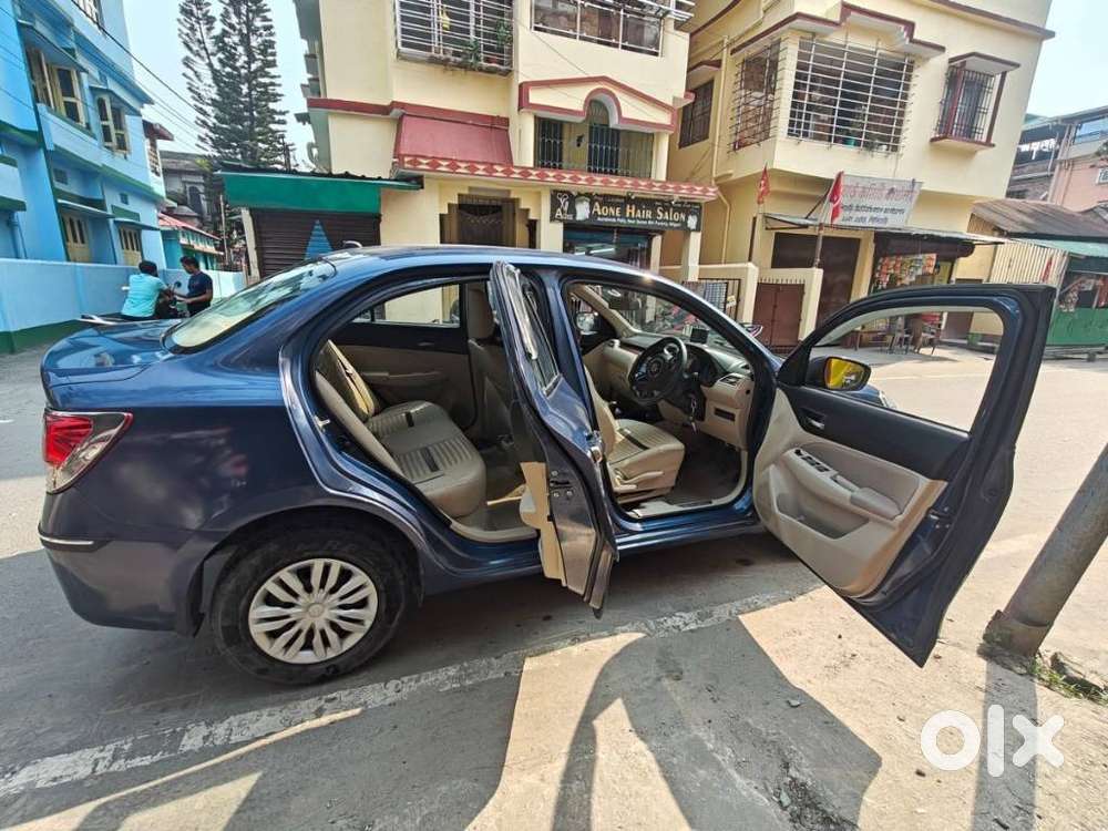 Maruti Suzuki Swift Dzire Vxi Optional, 2018, Petrol