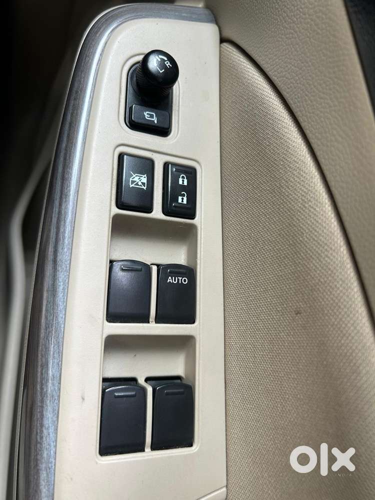Maruti Suzuki Swift Dzire 1.3 Zxi, 2024, Petrol