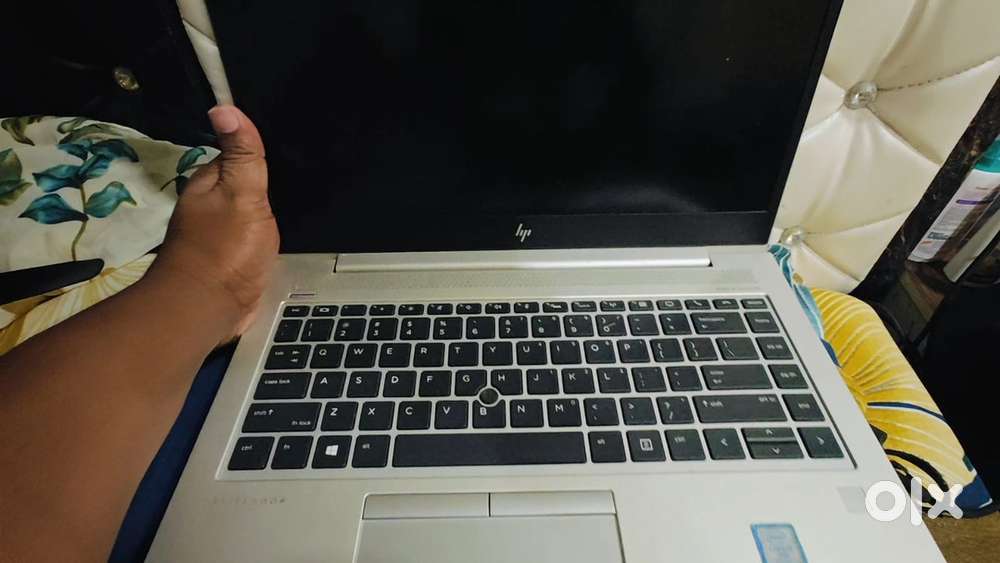 Hp elite book 840 G5 intel i7 8th gen 16 ram 256gb SSD high per