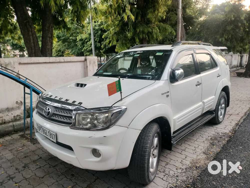 Toyota Fortuner 2.5 2011