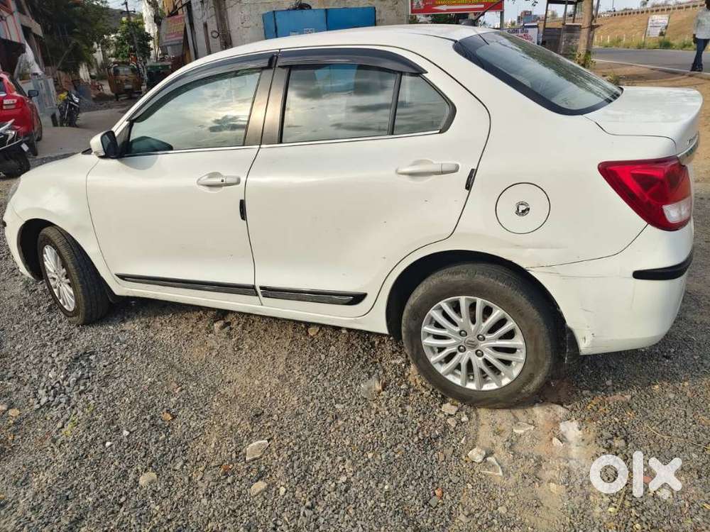 Maruti Suzuki Swift Dzire 1.3 Zxi, 2024