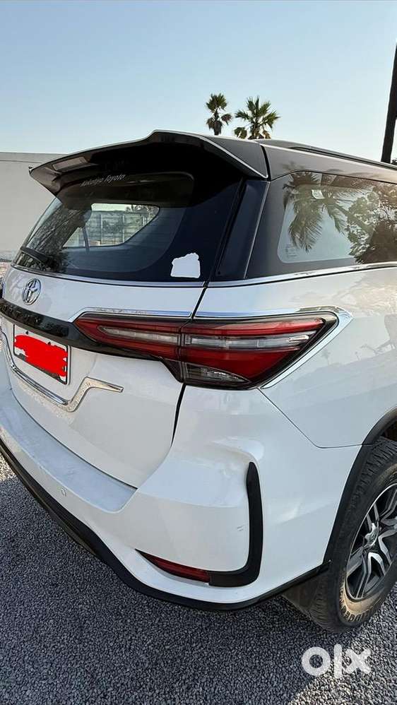 Toyota Fortuner 2018 Diesel 220000 Km Driven