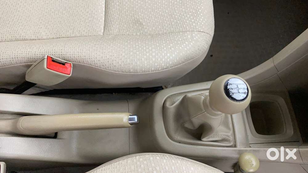 Maruti Suzuki Swift Dzire Vxi 1.2, 2014, Petrol