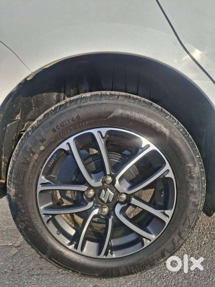 Maruti Suzuki Swift Zxi Plus Dual Tone, 2024, Petrol