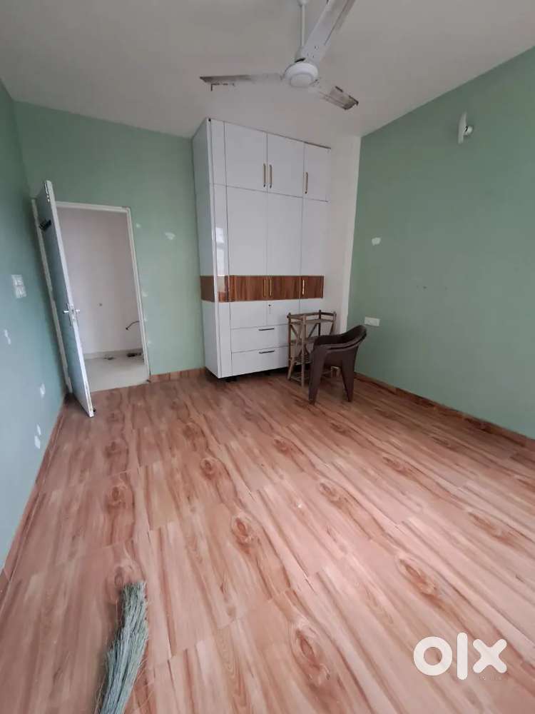 3bhk flat for rent at Harrawala