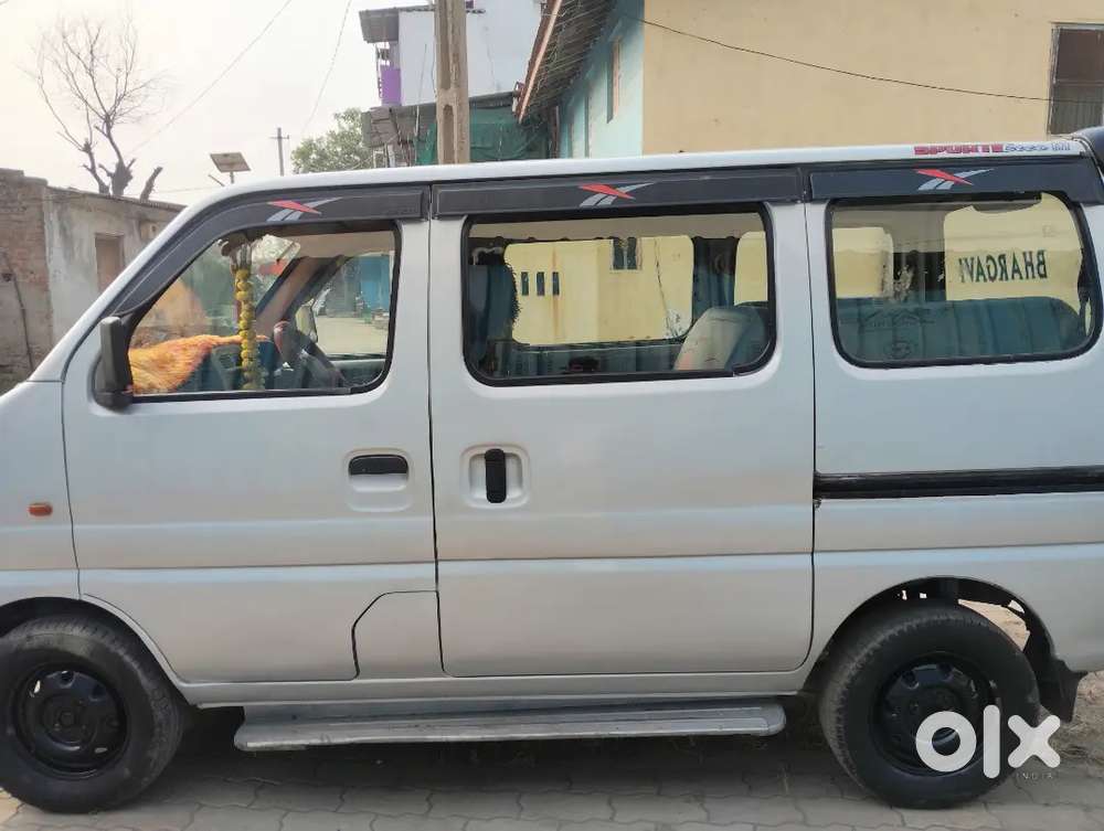 Maruti Suzuki Eeco Cng 2015 Model
