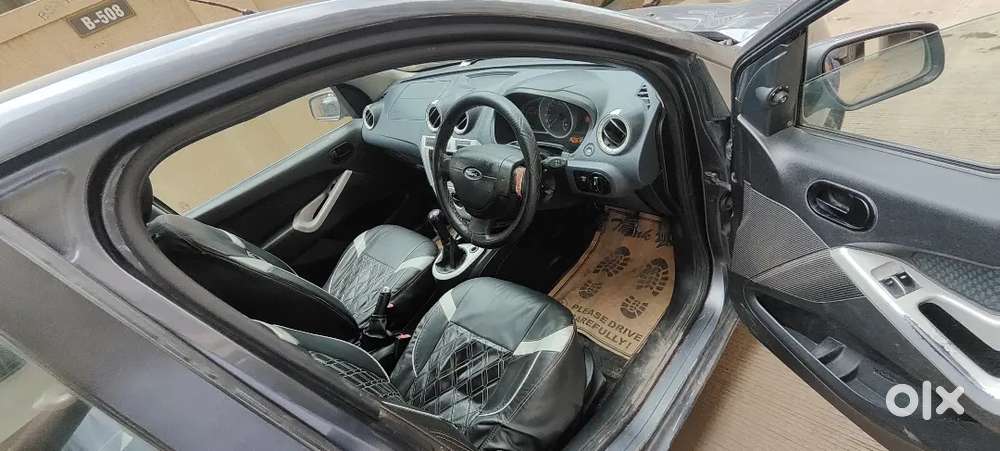 Ford Figo 1.4 Titanium Diesel 2012