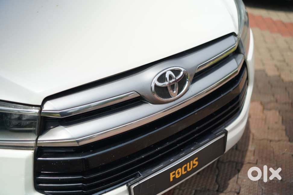 Toyota Innova Crysta