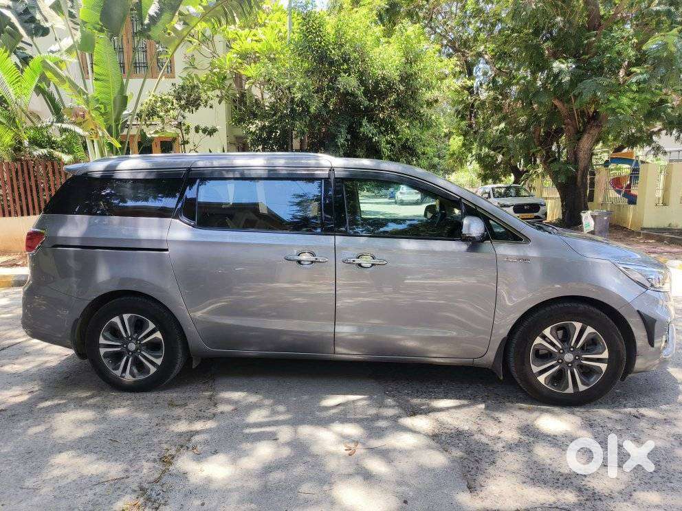 Kia Carnival Prestige, 2020, Diesel
