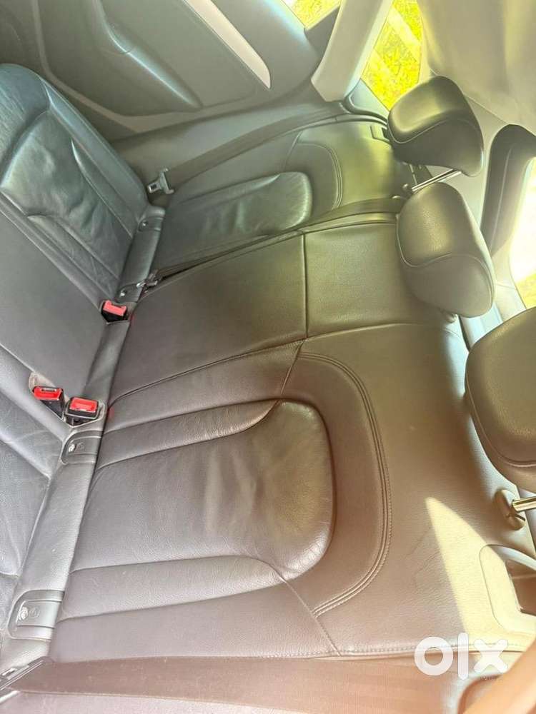 Audi Q3 Manual Neat & Well Maintained