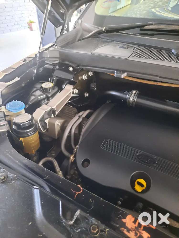 Land Rover Freelander 2 2012 Diesel 140000 Km Driven