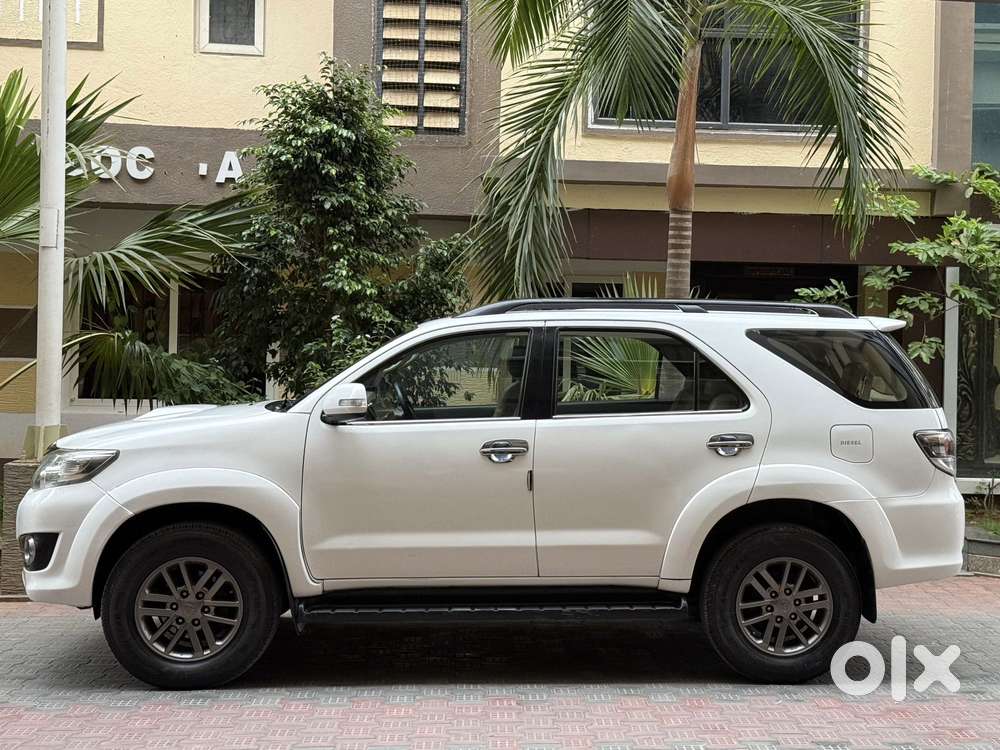 Toyota Fortuner 3.0 4x2 Mt, 2013, Diesel