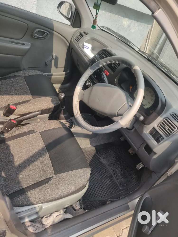 Gaddi Ka Bilkul Ok Hai Bas Bonet Pent Krvana Padega