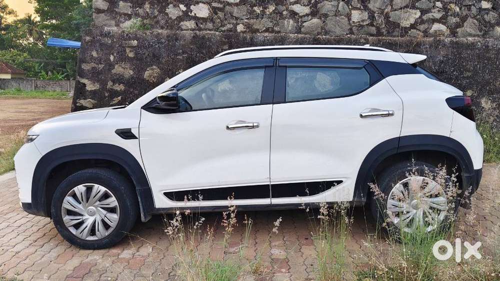 Renault Kiger Rxe, 2021, Petrol