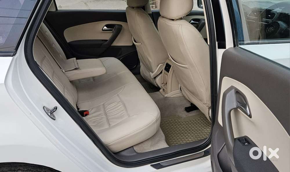 Volkswagen Vento Petrol 2012