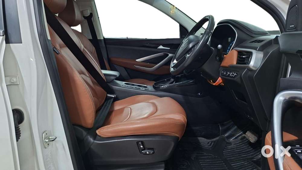 Mg Hector Plus 1.5 Sharp Turbo Cvt 6 Str, 2021, Petrol