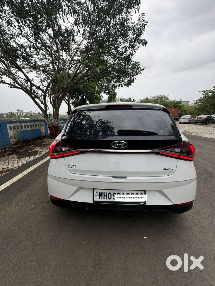 Hyundai I20 Asta 1.2 O With Sunroof, 2022, Petrol