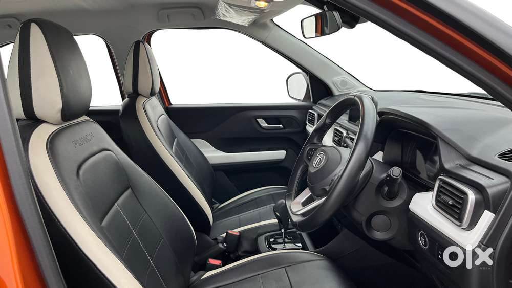 Tata Punch 1.2 Revotron Creative Amt Dual Tone, 2021, Petrol