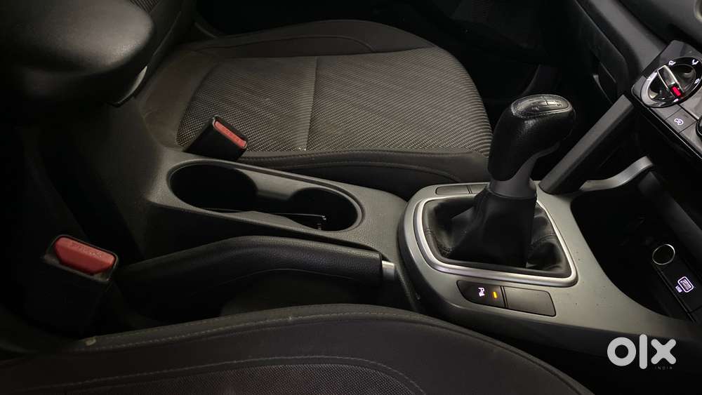 Kia Seltos Htk G, 2023, Petrol