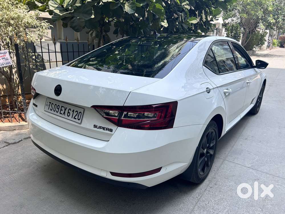 Skoda Superb Lk 1.8 Tsi At, 2017, Petrol