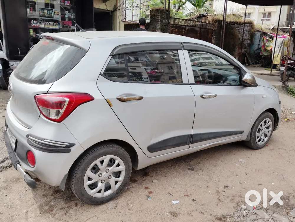 Hyundai Grand I10 Prime 2018 Petrol 32000 Km Driven