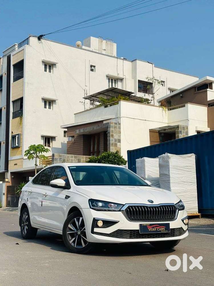 Skoda Slavia 1.0 Tsi Style At, 2022, Petrol