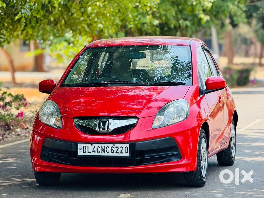 Honda Brio Smt (petrol) 2011/2nd Owner