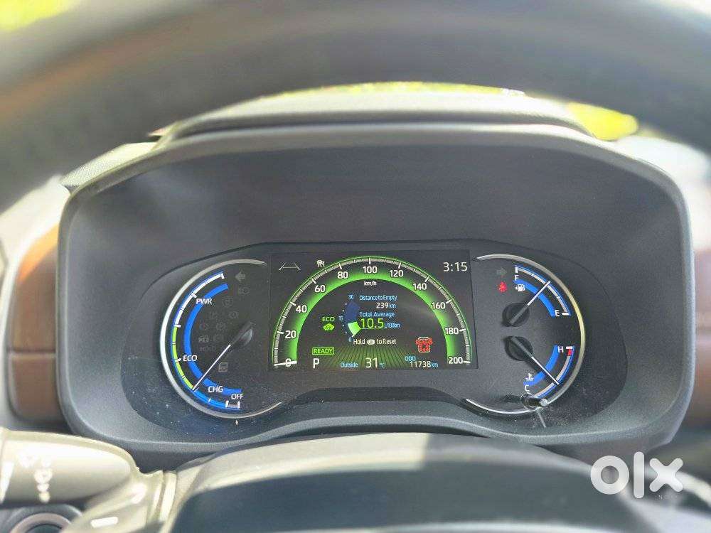 Toyota Innova Hycross 2.0 Zx (o) Hybrid 7 Str, 2024, Petrol