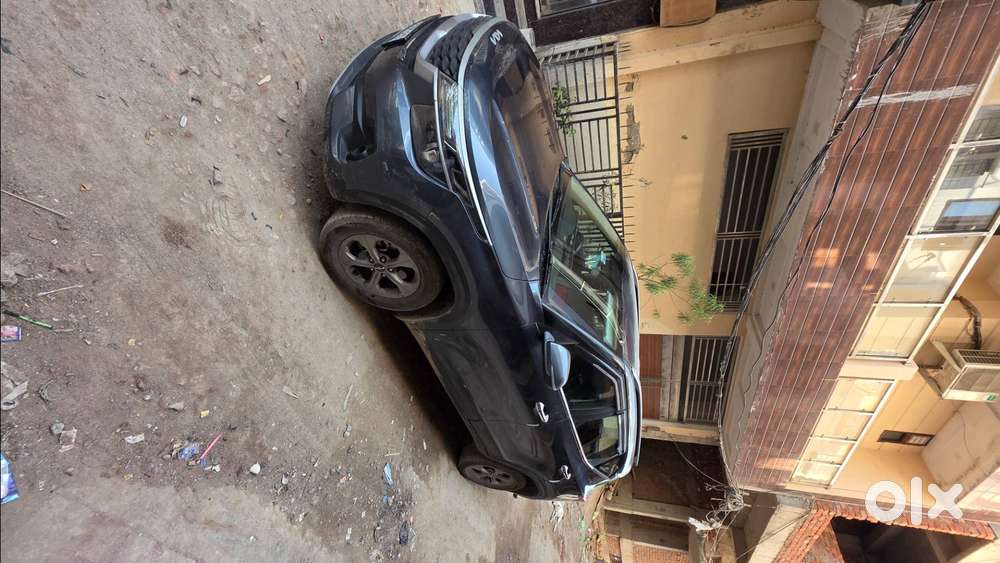 Kia Seltos Htkplus 1.5 Petrol Metalic Gray.